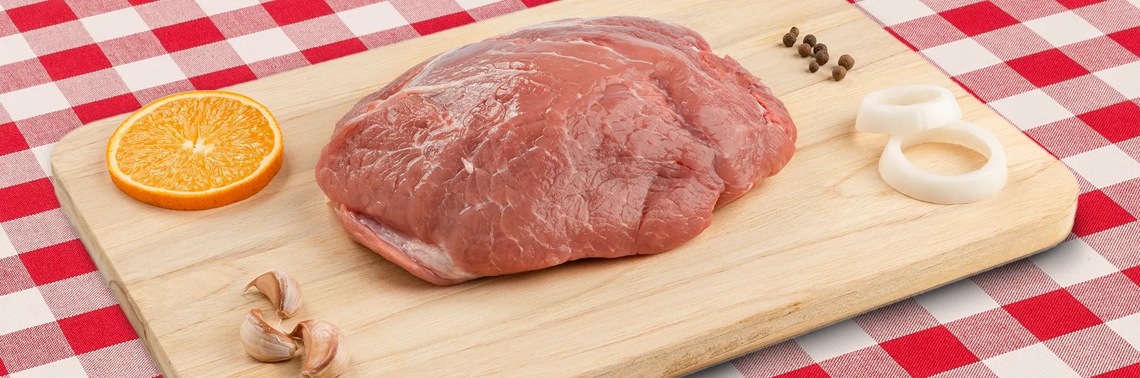 Cortes de cerdo en charola
